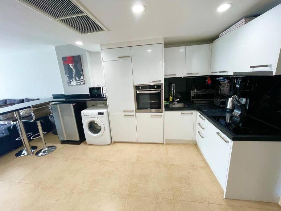 60Sqm Luxury 1 Bed - Pattaya City Centre - Centara Avenue Residences - 704 外观 照片